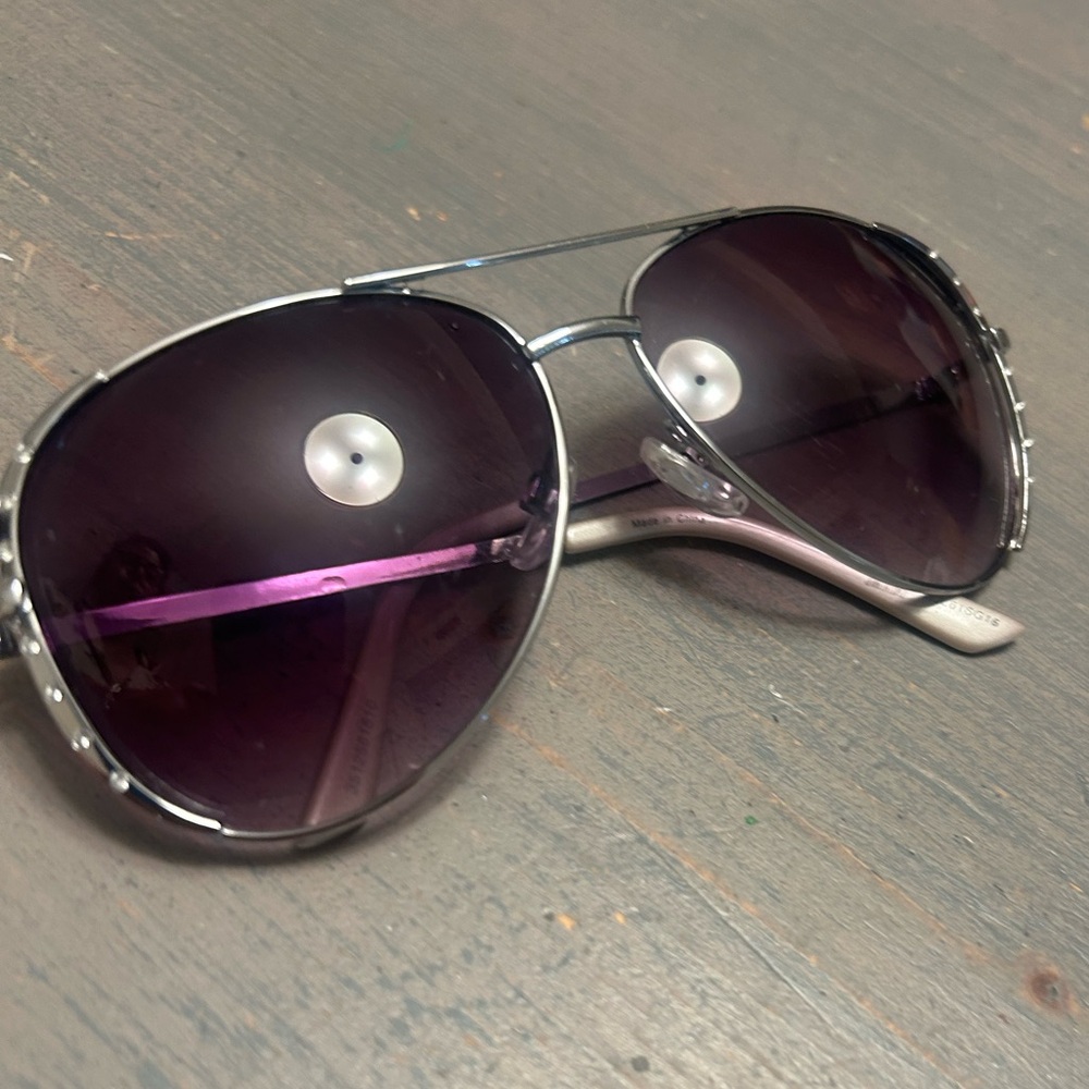 Jennifer Lopez embellished sunglasses